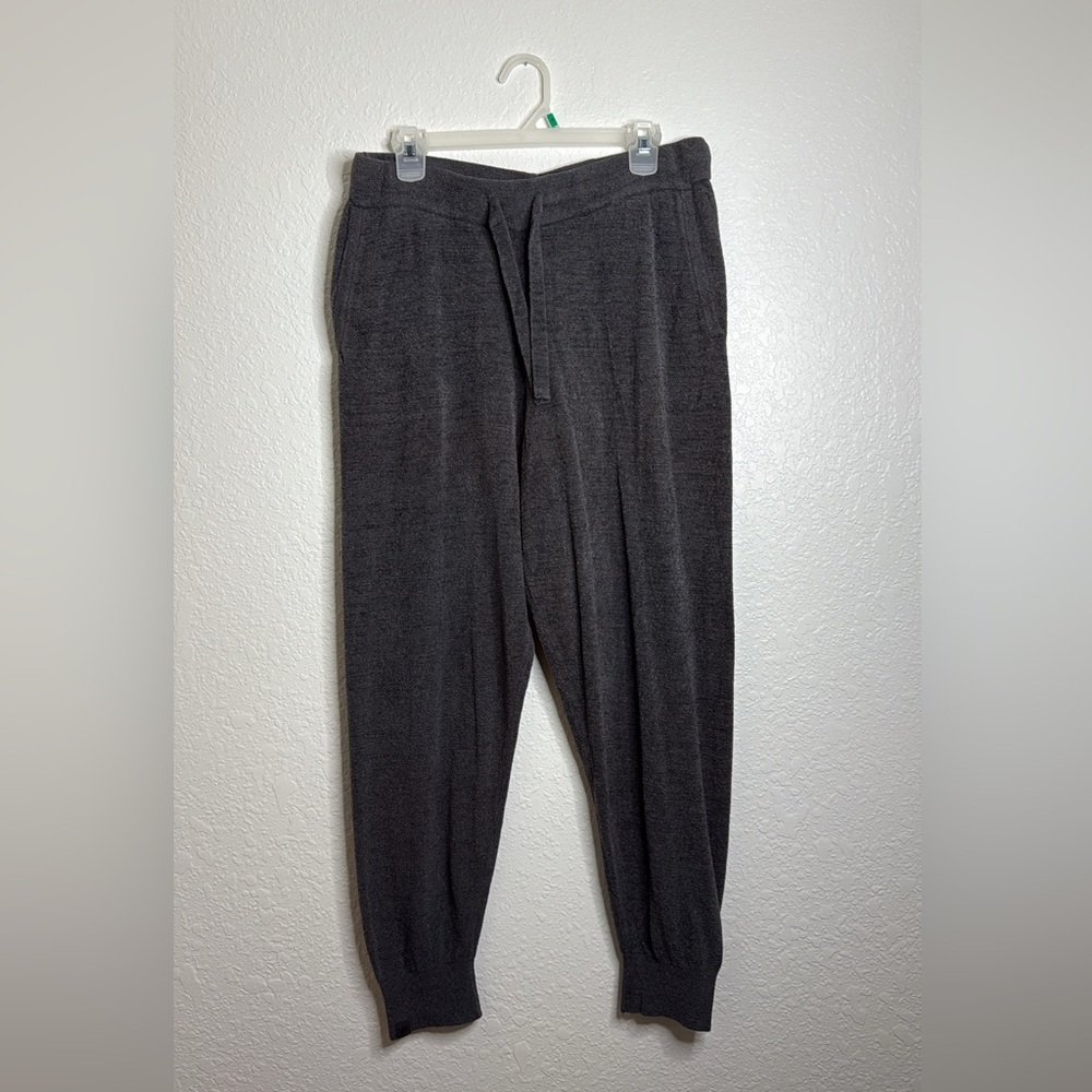 Barefoot dreams joggers (L)
